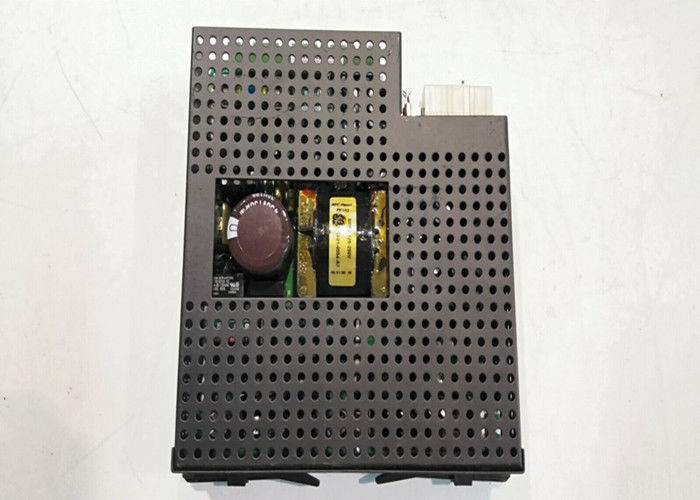 UR1HH GE電源モジュールは,125-250 V DC と 100-240 V の 50/60 Hz V AC の電源を指定しています