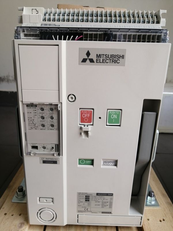 新型MITSUBISHI エア・サーキットブレーカー AE2000-SS 3P 2000A 低電圧機能ACB