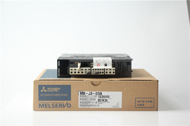 三菱600W ACサーボ アンプMR-J3-60A-RJ070産業ドライブ170V 3.2A新しい在庫