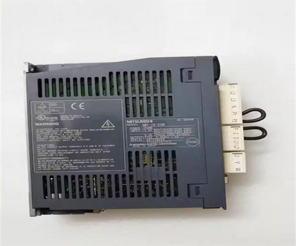 MR-J3-200B 2KW AC サーボアンプ ミツビシ MR-J3 200〜230V