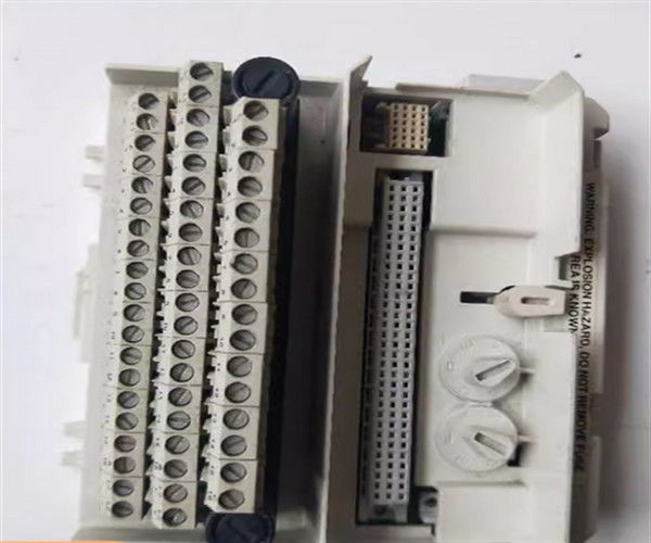EN 61010-2-201 500 V AC ダイレクトリック試験電圧の冗余電源モジュール
