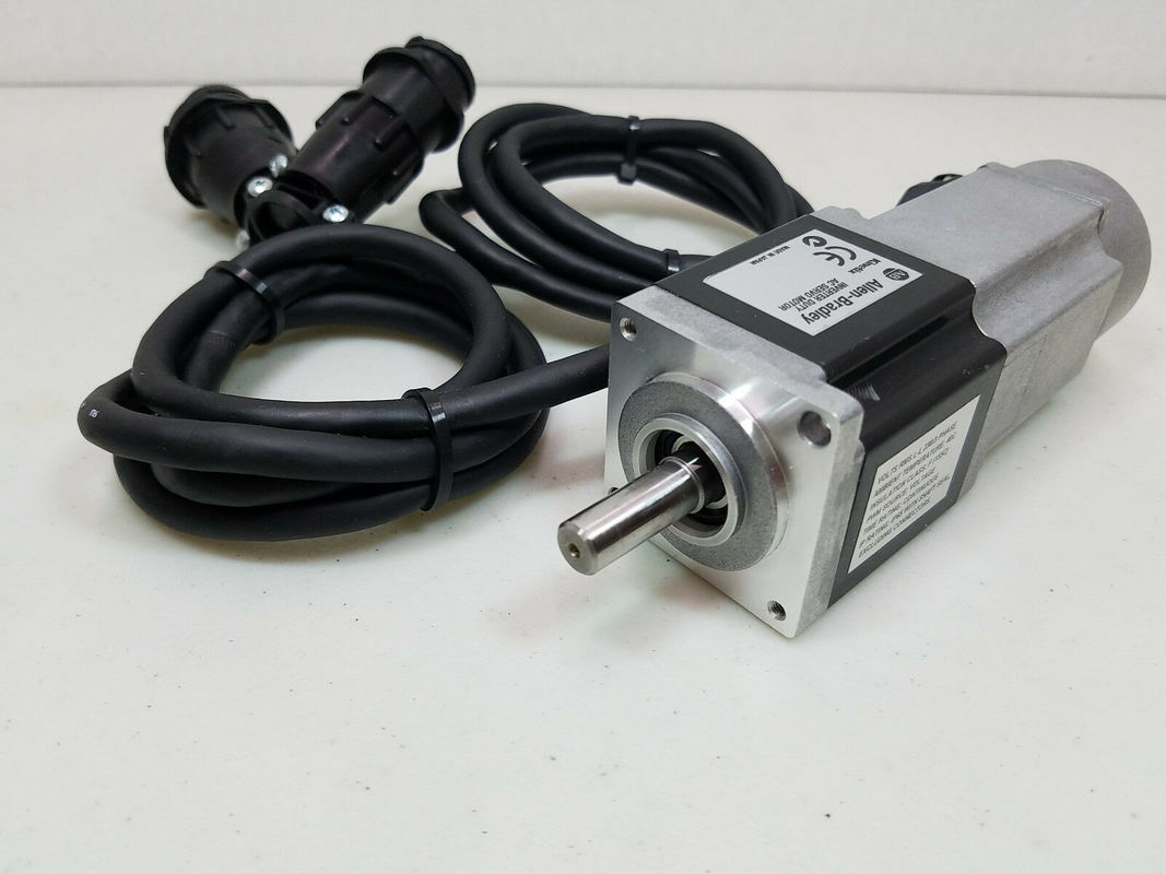 アレン・ブラッドリー TLY-A130T-HK64AA TL-シリーズ TLY 240V AC回転サーボモーター