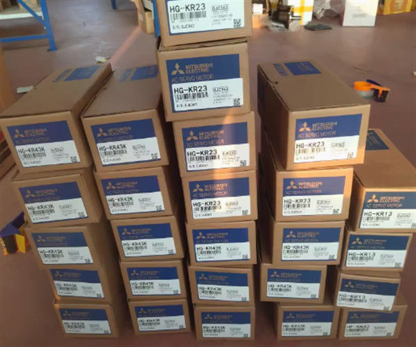 HC-MFS23G2 三?? ACサーボモーター 400V 7KW 精密制御のための産業サーボモーター