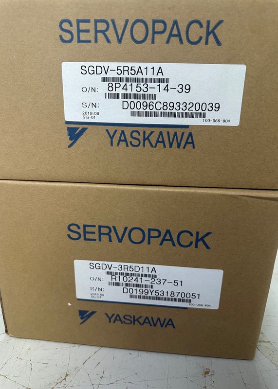 ヤスカワ サーボドライブ SGDV-5R5A11A 200V 定数容量 200-230 VAC 60 Hz 入力