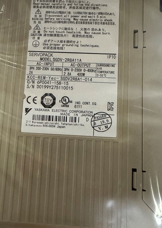 ヤスカワドライブSGDV-5R5A11A エレクトリック株式会社 3PH 0-55°C 400W 日本